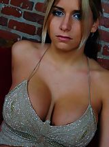 lonely female looking for guy in Glenville, Pennsylvania